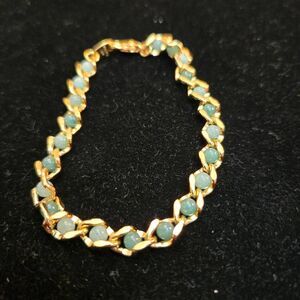 AVON Vintage Gold & Jade Bead Bracelet